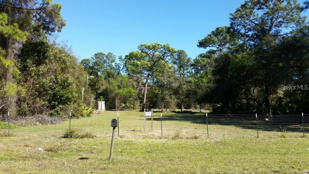 Vendido Recientemente: $125,000 (1.07 acres)