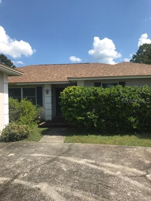 Recently Sold: $239,900 (3 beds, 2 baths, 1951 Square Feet)
