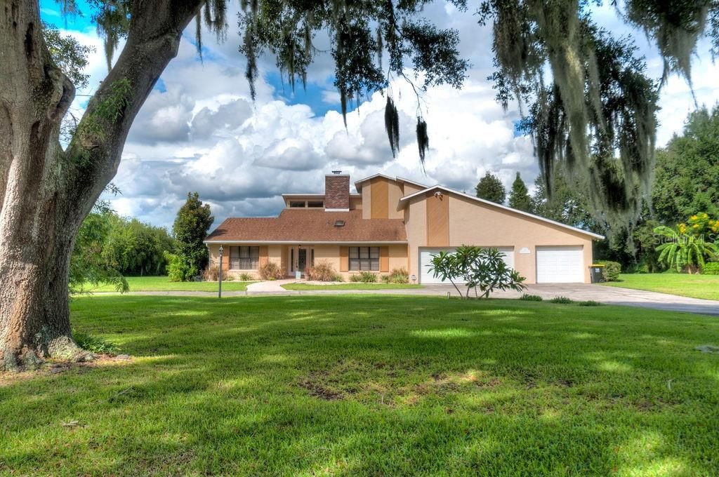 Vendido Recientemente: $414,900 (5 camas, 3 baños, 4108 Pies cuadrados)