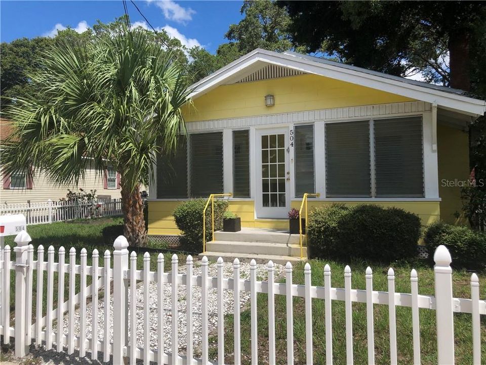 Recently Sold: $229,000 (4 beds, 2 baths, 1672 Square Feet)