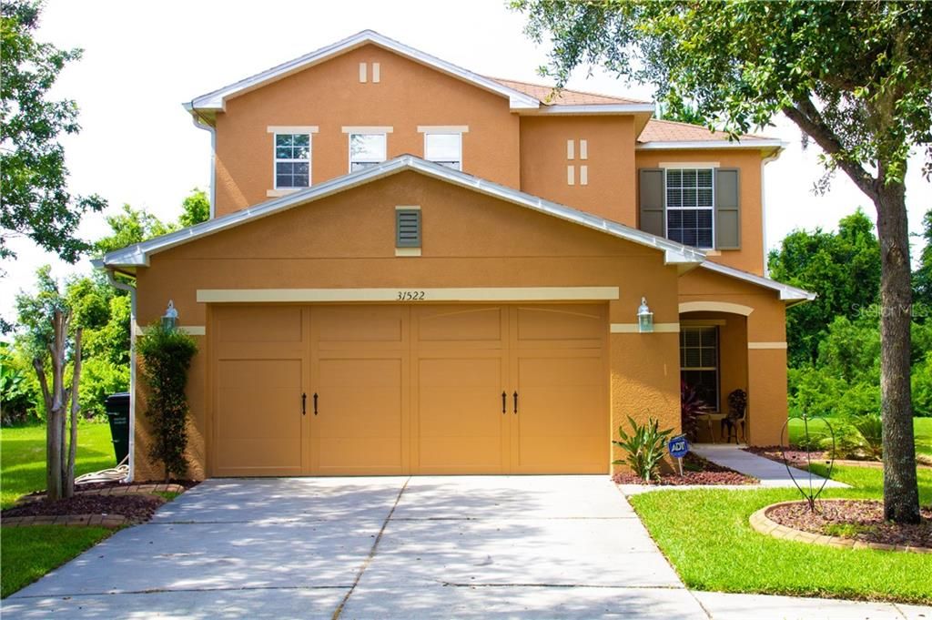 Recently Sold: $247,400 (3 beds, 2 baths, 2260 Square Feet)