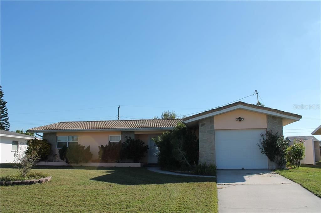 Recently Sold: $187,900 (2 beds, 2 baths, 1170 Square Feet)