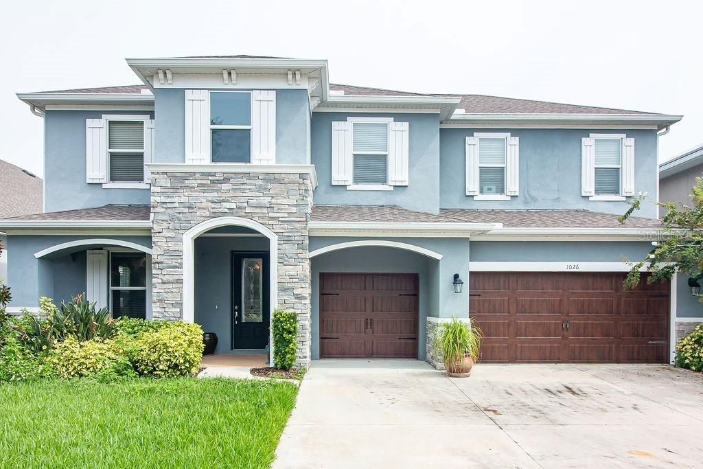 Vendido Recientemente: $388,400 (5 camas, 3 baños, 3140 Pies cuadrados)