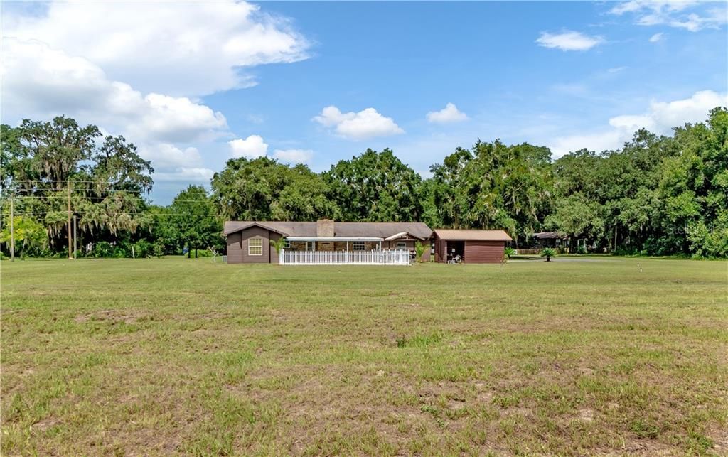 Vendido Recientemente: $310,000 (3 camas, 2 baños, 1877 Pies cuadrados)