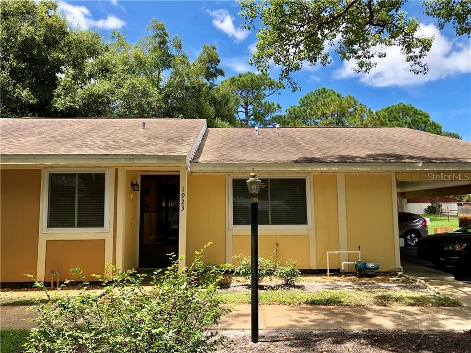 Recently Sold: $129,900 (2 beds, 2 baths, 950 Square Feet)