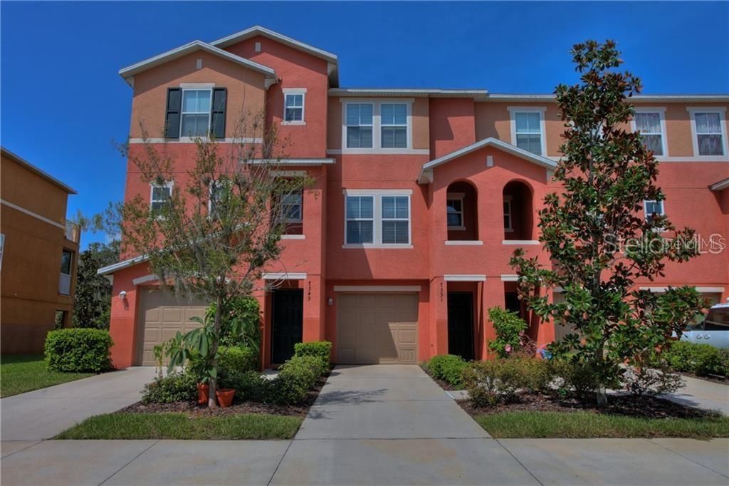 Recently Rented: $1,699 (2 beds, 2 baths, 1092 Square Feet)