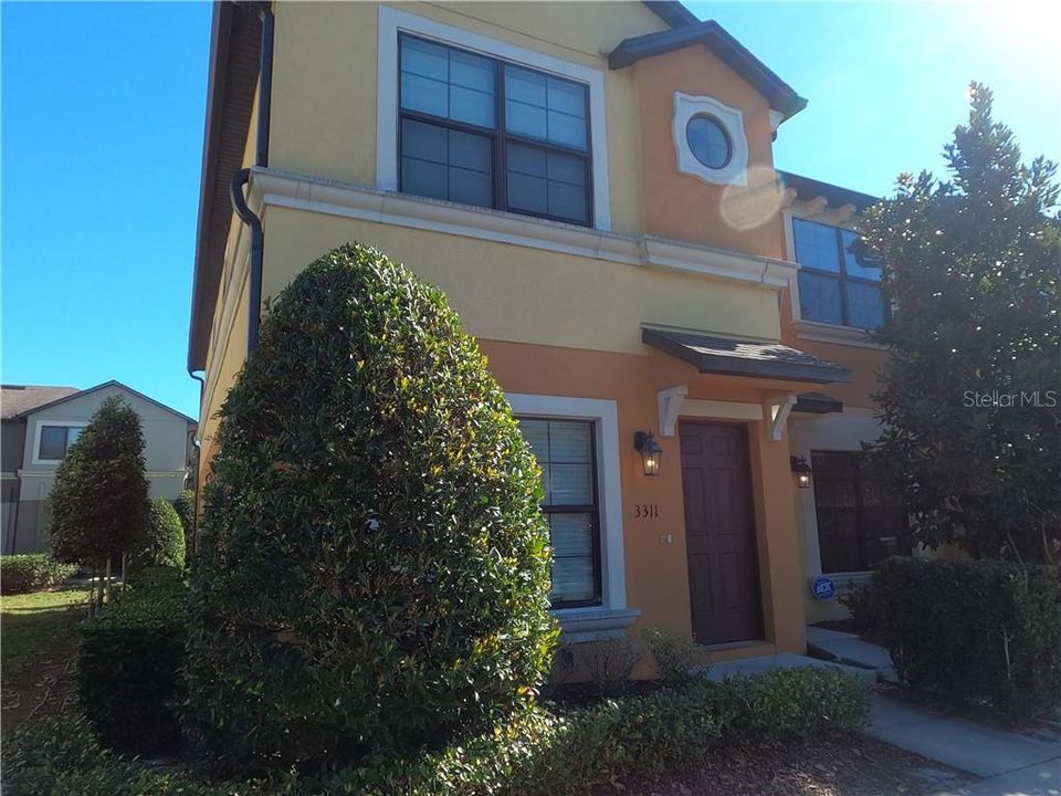 Vendido Recientemente: $165,000 (2 camas, 2 baños, 1056 Pies cuadrados)