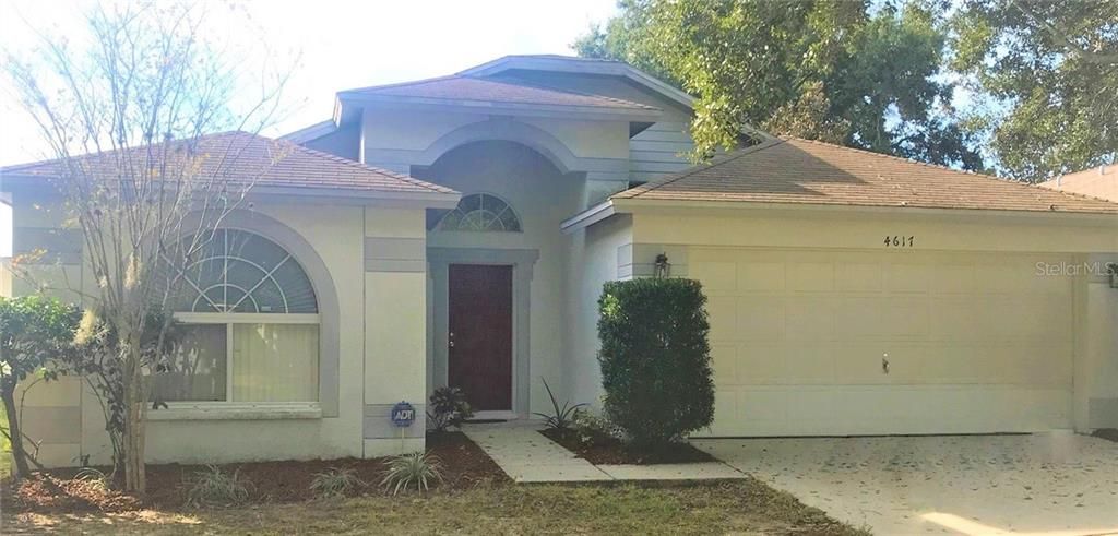 Recently Rented: $1,375 (3 beds, 2 baths, 1516 Square Feet)