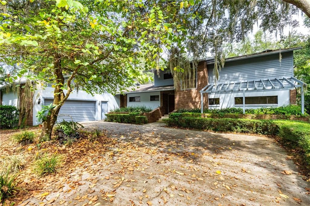 Vendido Recientemente: $435,000 (4 camas, 2 baños, 2873 Pies cuadrados)
