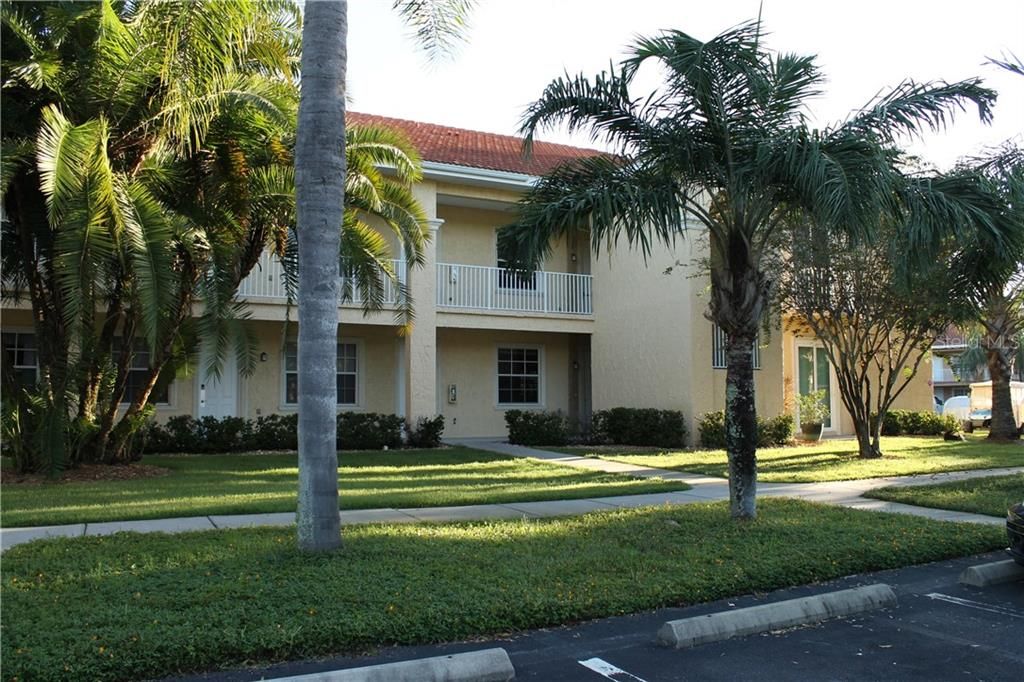 Vendido Recientemente: $144,900 (1 camas, 1 baños, 750 Pies cuadrados)
