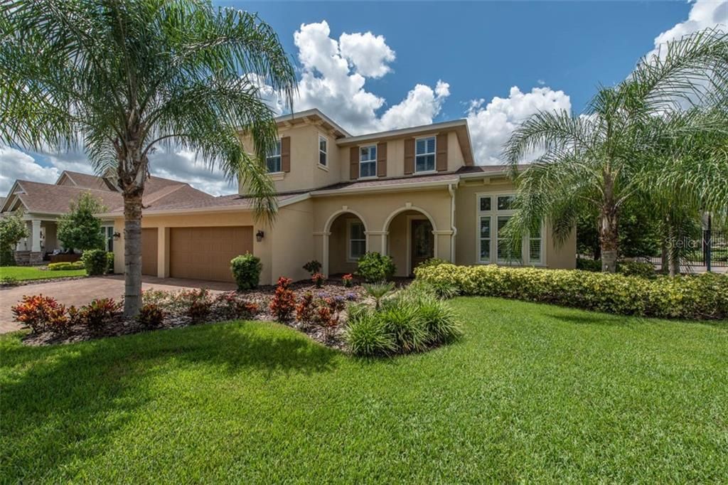 Recently Sold: $679,000 (4 beds, 3 baths, 4031 Square Feet)