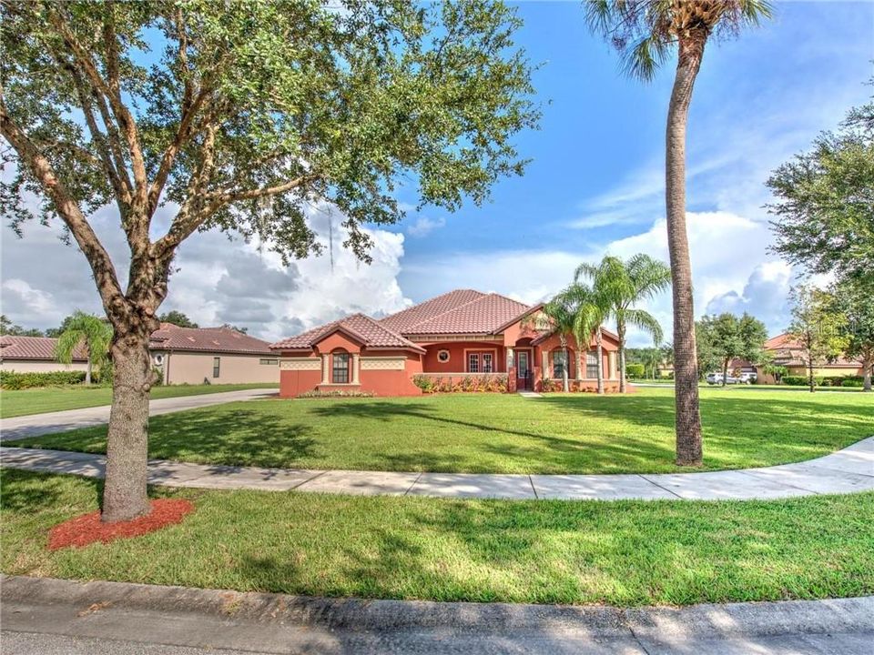 Vendido Recientemente: $495,000 (4 camas, 3 baños, 3605 Pies cuadrados)