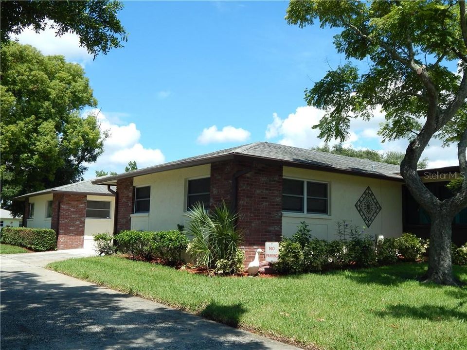 Recently Sold: $169,900 (2 beds, 2 baths, 1000 Square Feet)