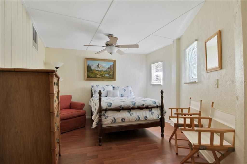 For Rent: $5,500 (2 beds, 2 baths, 1206 Square Feet)