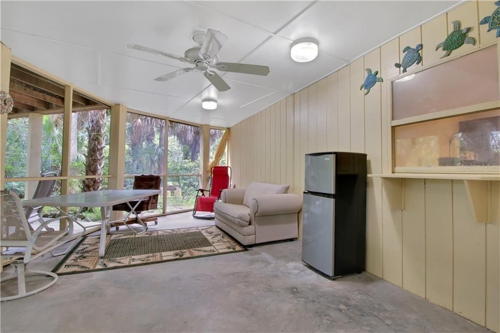 For Rent: $5,500 (2 beds, 2 baths, 1206 Square Feet)