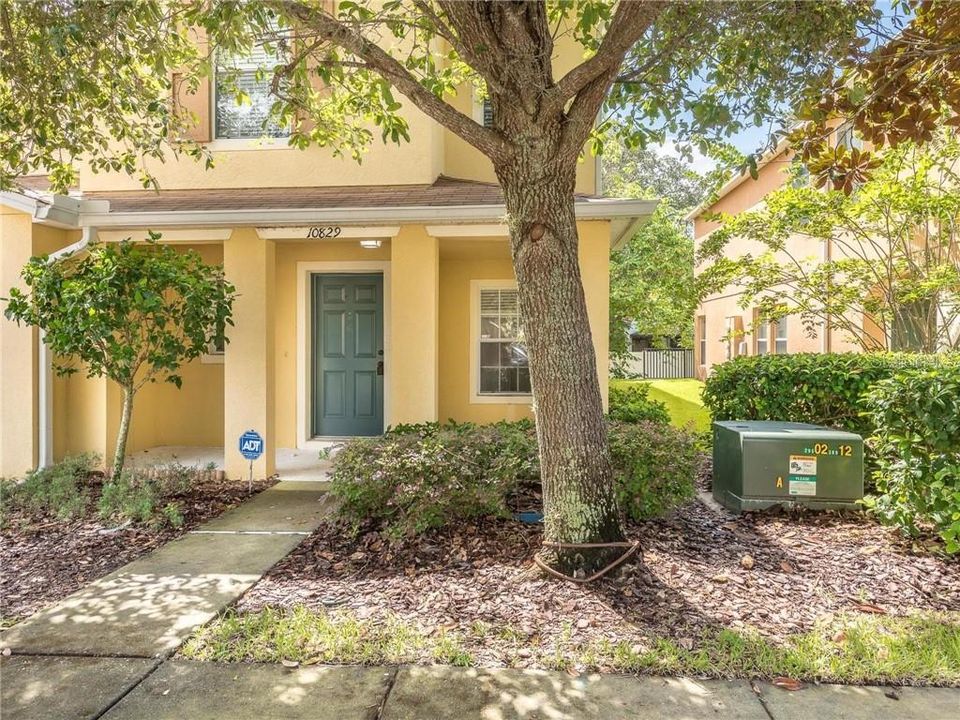 Recently Sold: $169,900 (3 beds, 2 baths, 1618 Square Feet)