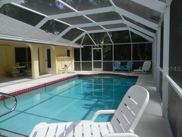 For Rent: $3,500 (3 beds, 3 baths, 2065 Square Feet)