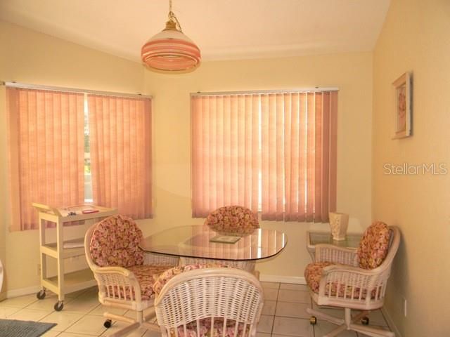 For Rent: $3,500 (3 beds, 3 baths, 2065 Square Feet)