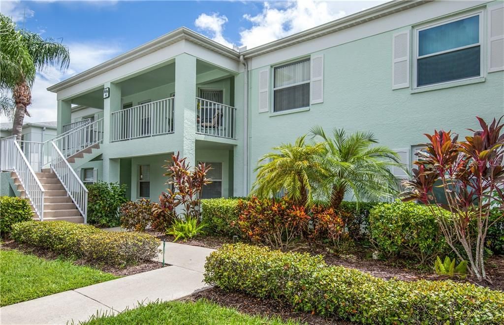 Recently Sold: $148,500 (2 beds, 2 baths, 1153 Square Feet)