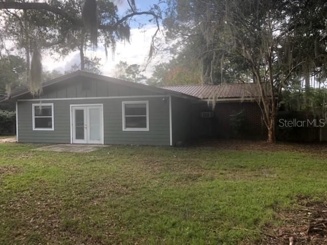 Recently Sold: $149,900 (3 beds, 2 baths, 1656 Square Feet)