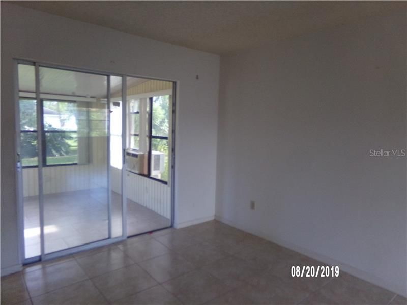 Recently Sold: $105,000 (2 beds, 2 baths, 1196 Square Feet)