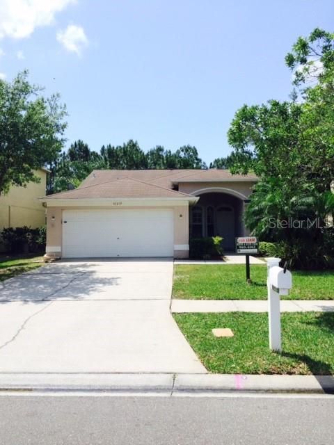 Recently Rented: $1,900 (4 beds, 2 baths, 1632 Square Feet)