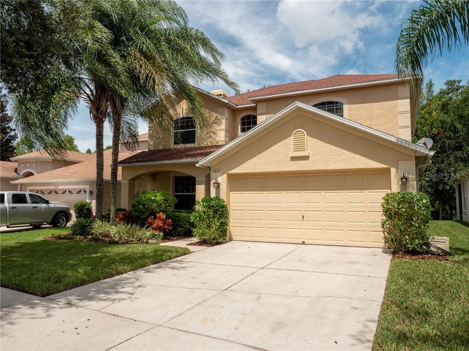 Vendido Recientemente: $257,500 (3 camas, 2 baños, 2352 Pies cuadrados)
