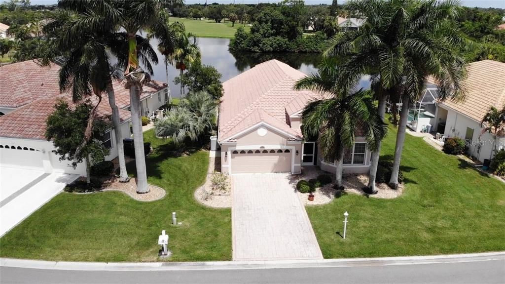 Vendido Recientemente: $324,900 (3 camas, 2 baños, 1956 Pies cuadrados)