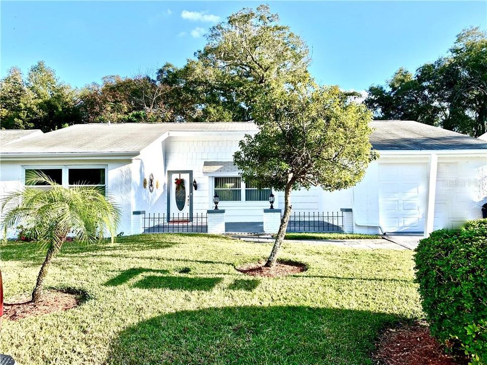 Recently Sold: $139,900 (2 beds, 2 baths, 1334 Square Feet)