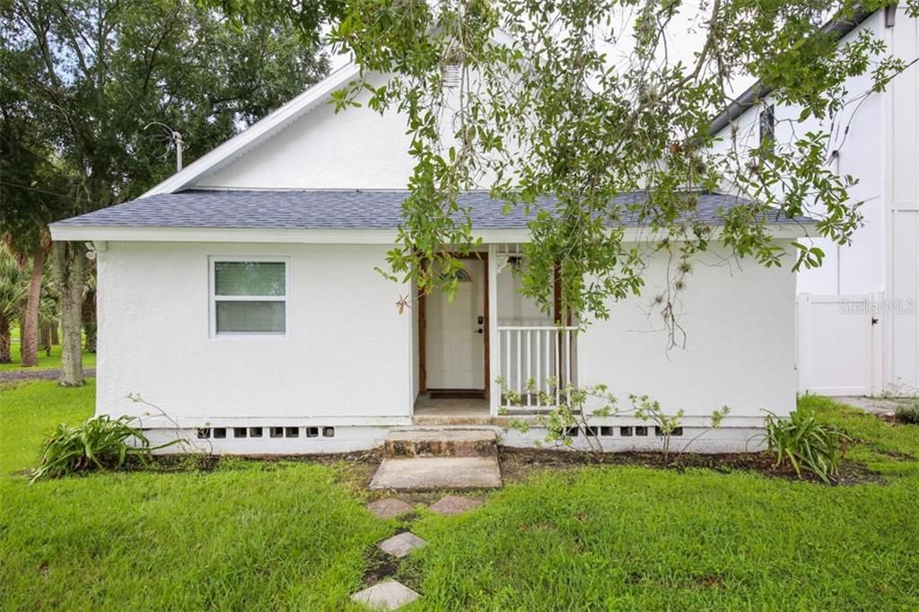 Vendido Recientemente: $239,000 (2 camas, 2 baños, 1146 Pies cuadrados)