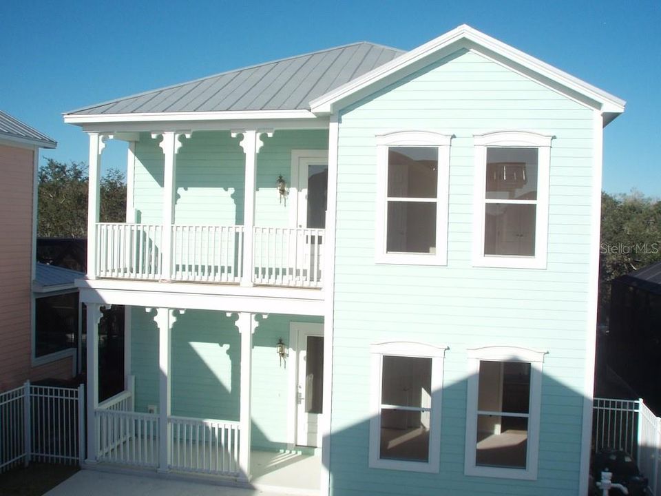 Recently Rented: $2,000 (4 beds, 3 baths, 2716 Square Feet)