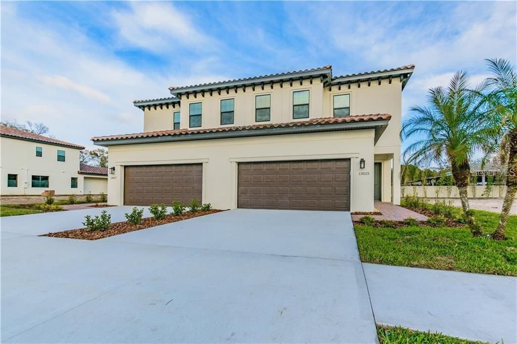 Recently Sold: $395,000 (3 beds, 2 baths, 2375 Square Feet)