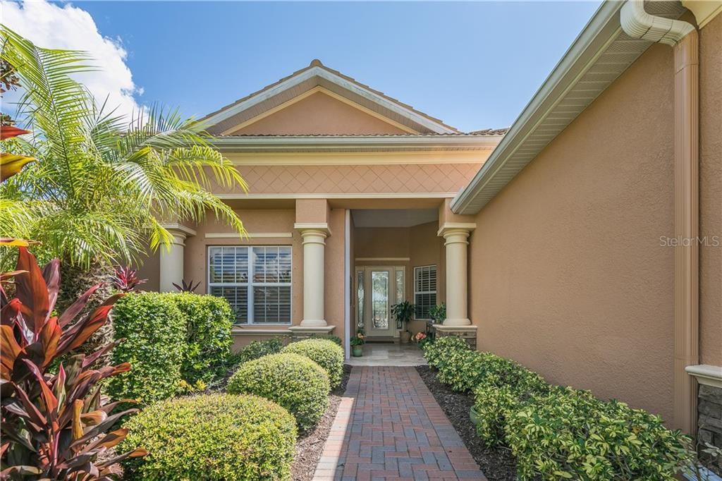 Vendido Recientemente: $485,000 (4 camas, 2 baños, 2672 Pies cuadrados)
