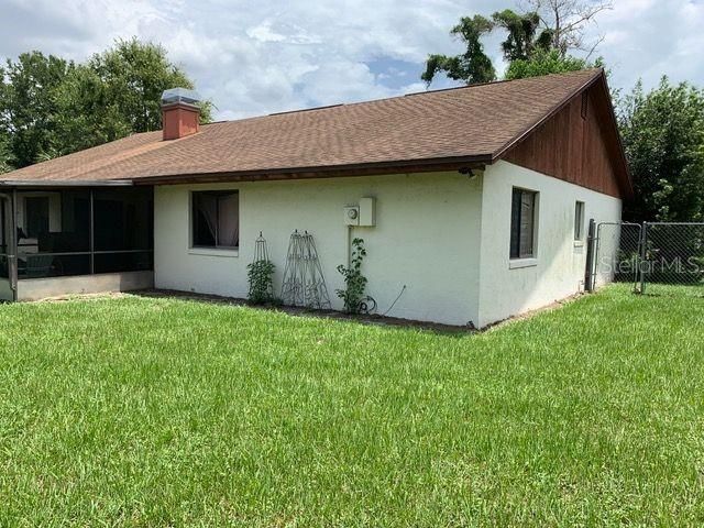 Recently Sold: $150,000 (3 beds, 2 baths, 1851 Square Feet)
