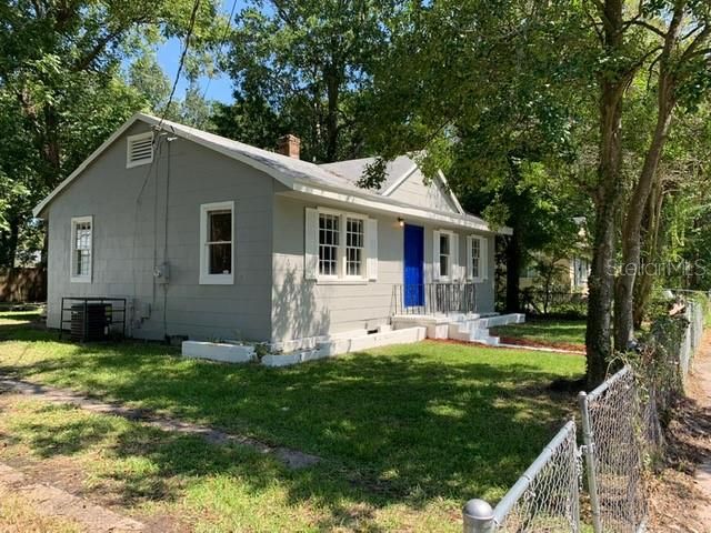 Recently Sold: $69,000 (4 beds, 1 baths, 1219 Square Feet)