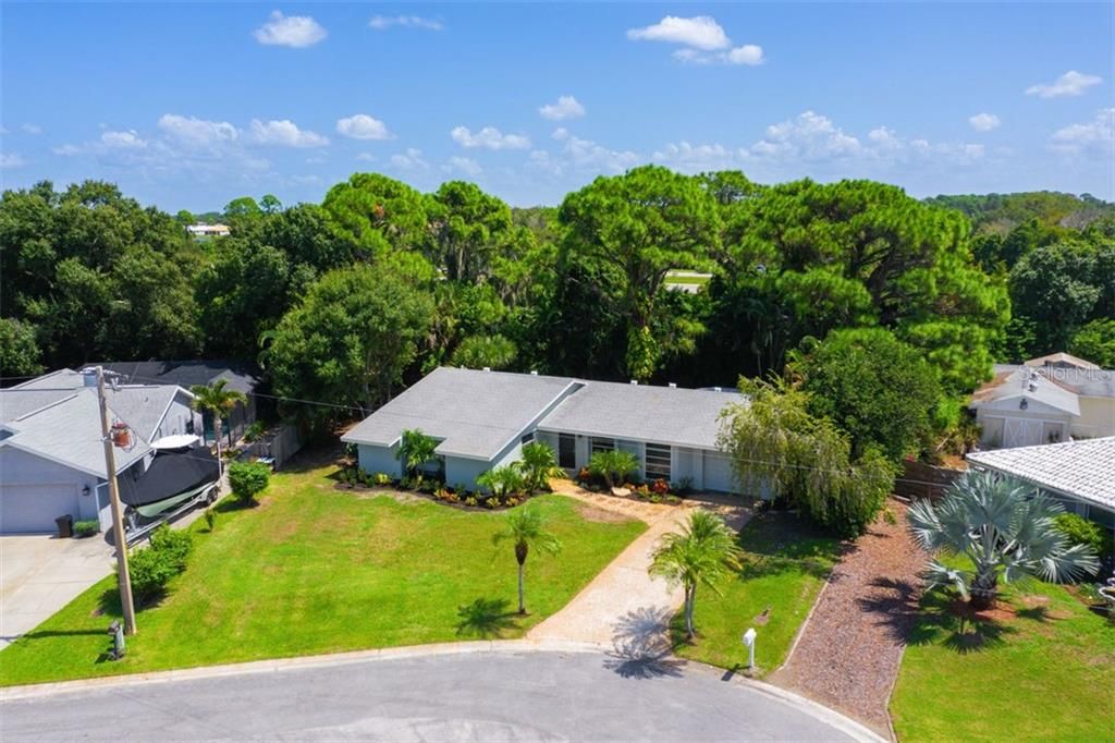 Recently Sold: $274,900 (3 beds, 2 baths, 1702 Square Feet)