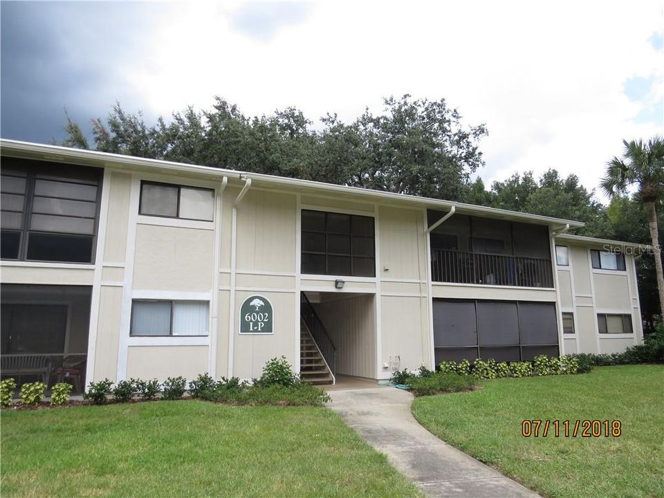 Recently Rented: $1,145 (2 beds, 2 baths, 876 Square Feet)