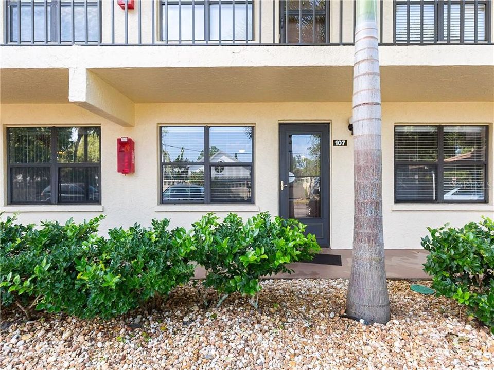 Recently Sold: $87,900 (2 beds, 2 baths, 1050 Square Feet)