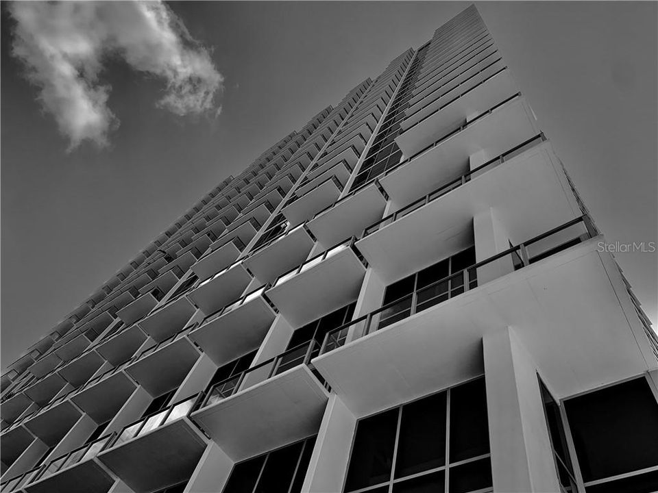Недавно продано: $432,900 (2 спален, 2 ванн, 1285 Квадратных фут)