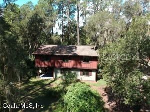 Recently Sold: $129,500 (3 beds, 2 baths, 1140 Square Feet)