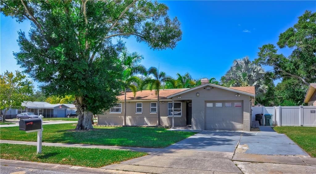Vendido Recientemente: $239,000 (3 camas, 2 baños, 1098 Pies cuadrados)