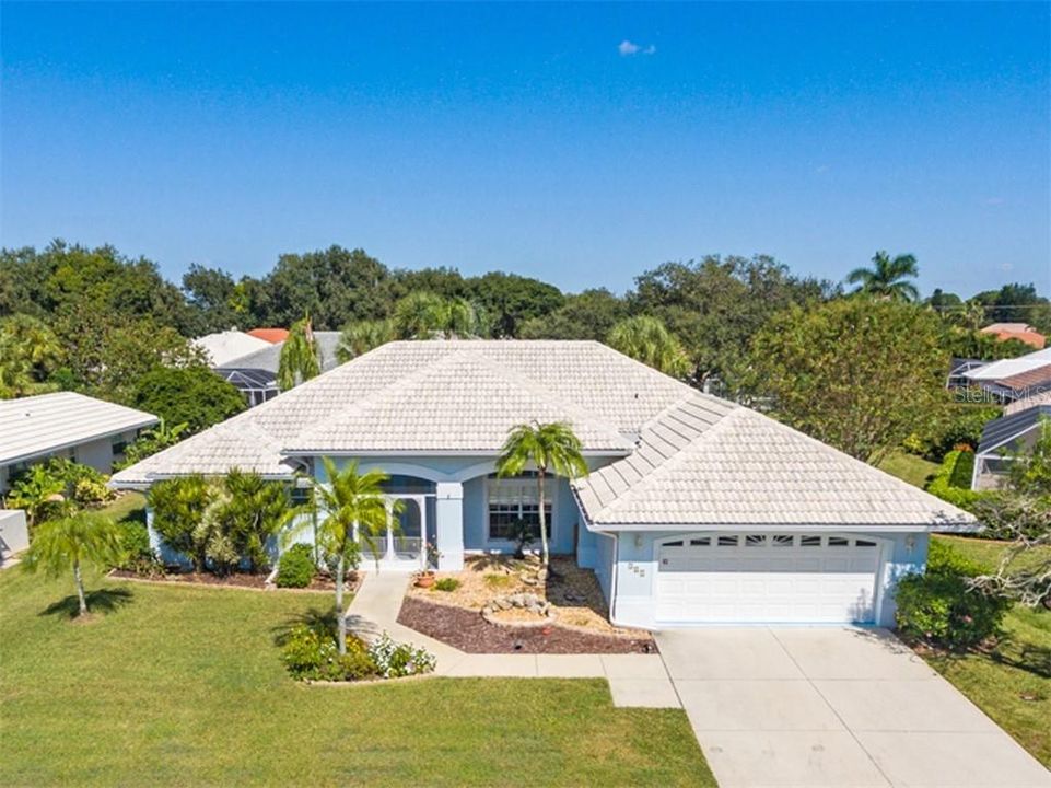 Recently Sold: $355,000 (3 beds, 2 baths, 2457 Square Feet)