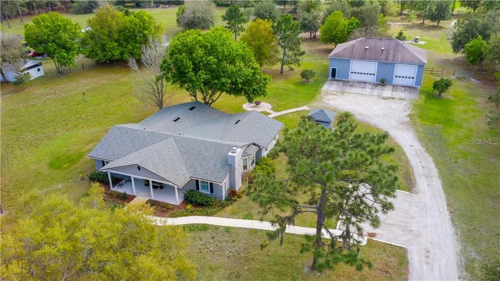 Vendido Recientemente: $564,900 (4 camas, 2 baños, 2322 Pies cuadrados)