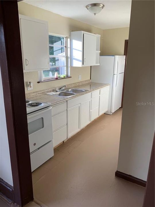 Vendido Recientemente: $49,900 (4 camas, 1 baños, 1034 Pies cuadrados)