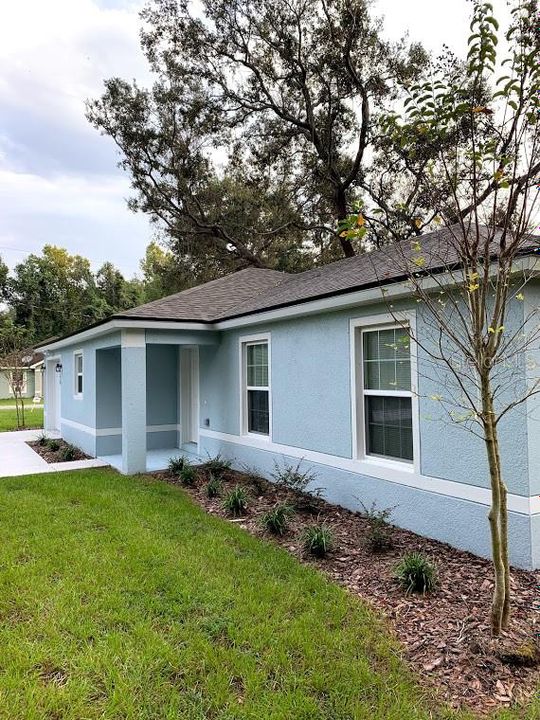 Your Beautiful New Home on a Corner Lot!