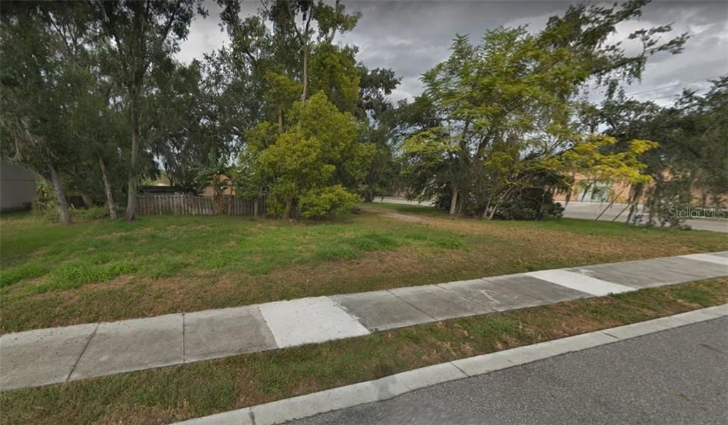 Recently Sold: $50,000 (0.14 acres)