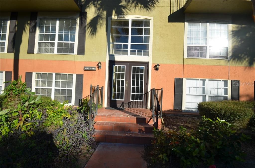 Recently Sold: $92,900 (2 beds, 2 baths, 1165 Square Feet)
