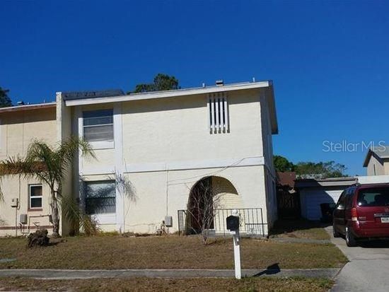 Vendido Recientemente: $157,500 (4 camas, 2 baños, 1645 Pies cuadrados)