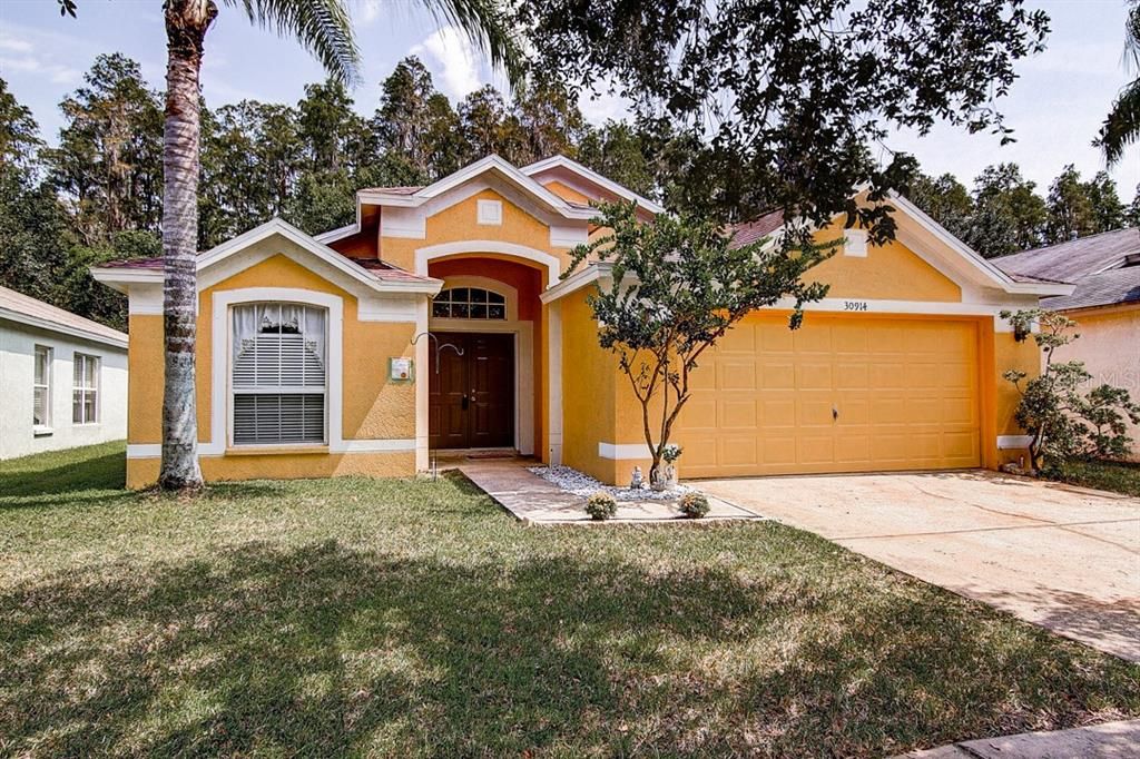 Recently Sold: $229,900 (3 beds, 2 baths, 1854 Square Feet)