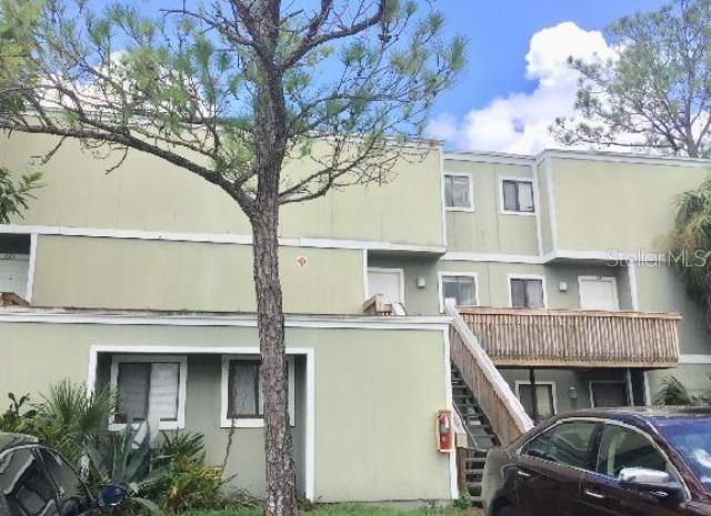 Recently Sold: $72,800 (2 beds, 1 baths, 1085 Square Feet)